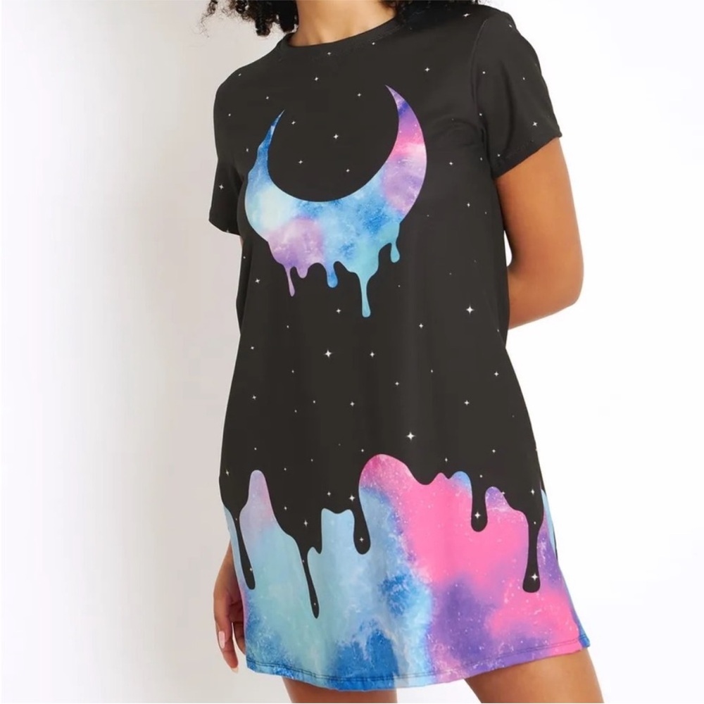 BlackMilk | Limited Edition Galaxy Melt Swing Tee Dress - Picture 3 of 11